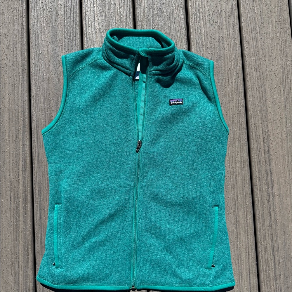 Patagonia Women’s Vest Teal Large Better Sweater Vest